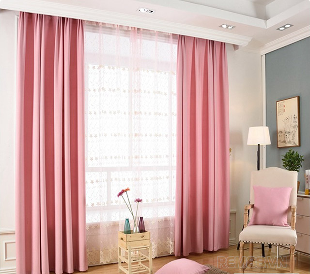 rèm phòng ngủ màu hồng