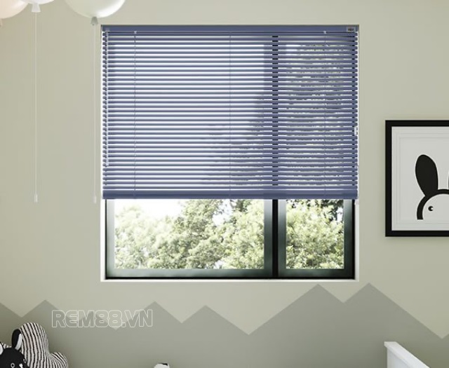 Rèm blinds là gì? Có nên lắp đặt rèm blinds hay không?